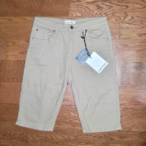Blind Trust Shorts Tan Size 34 NWT
